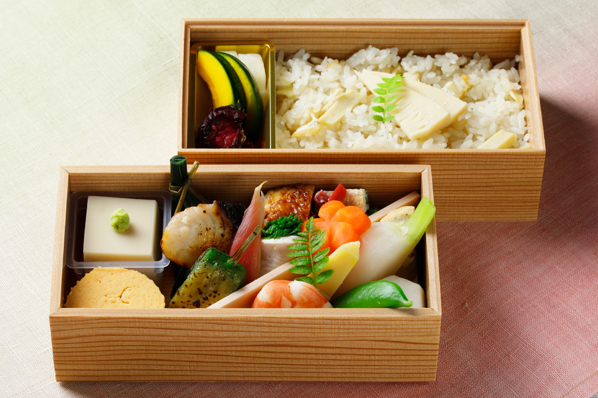 春の二段弁当 高倉